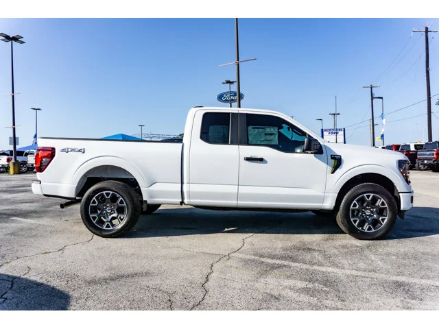 Nuevos FORD F-150 à Estados chez autogozo