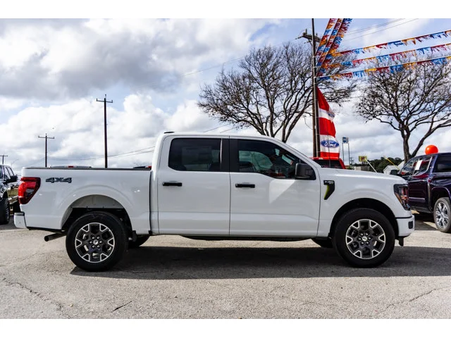 Nuevos FORD F-150 à Estados chez autogozo