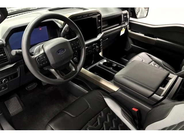 Nuevos FORD F-150 à Estados chez autogozo