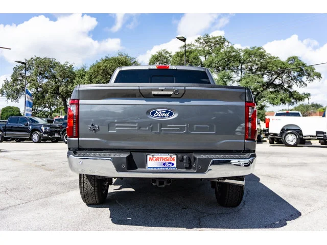 Nuevos FORD F-150 à Estados chez autogozo
