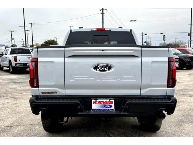 Nuevos FORD F-150 à Estados chez autogozo