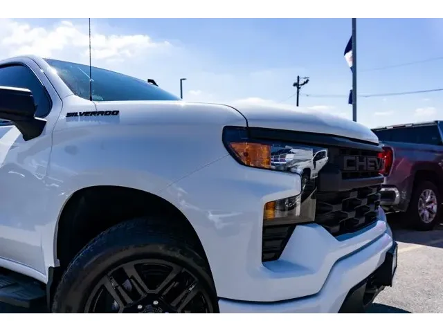 Nuevos CHEVROLET SILVERADO 1500 à Estados chez autogozo
