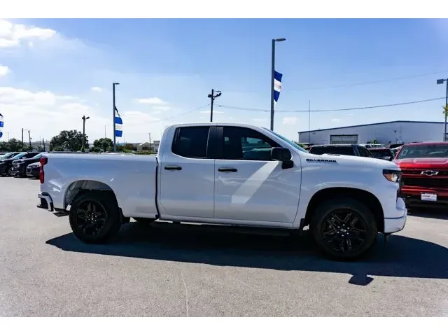 Nuevos CHEVROLET SILVERADO 1500 à Estados chez autogozo