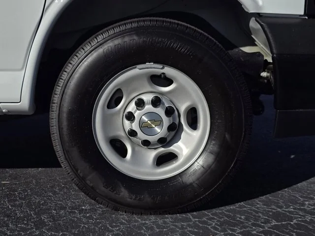Nuevos CHEVROLET EXPRESS CARGO VAN à Estados chez autogozo
