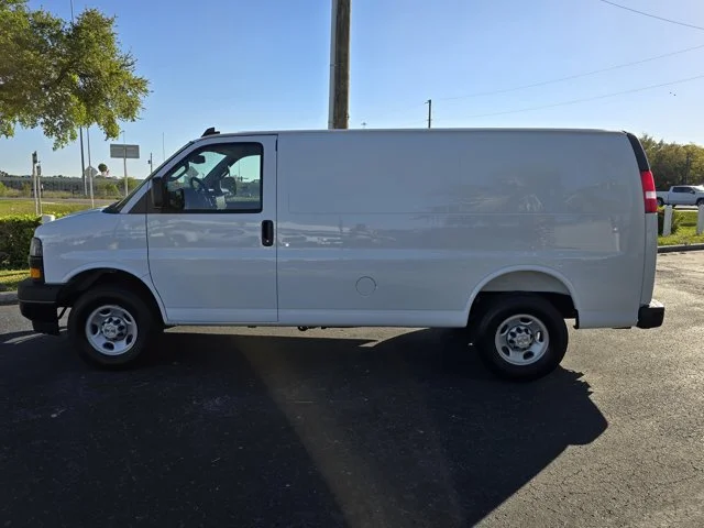 Nuevos CHEVROLET EXPRESS CARGO VAN à Estados chez autogozo