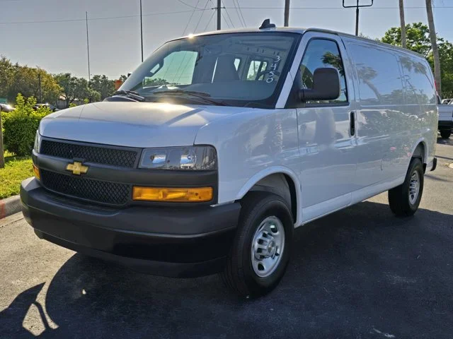 Nuevos CHEVROLET EXPRESS CARGO VAN à Estados chez autogozo