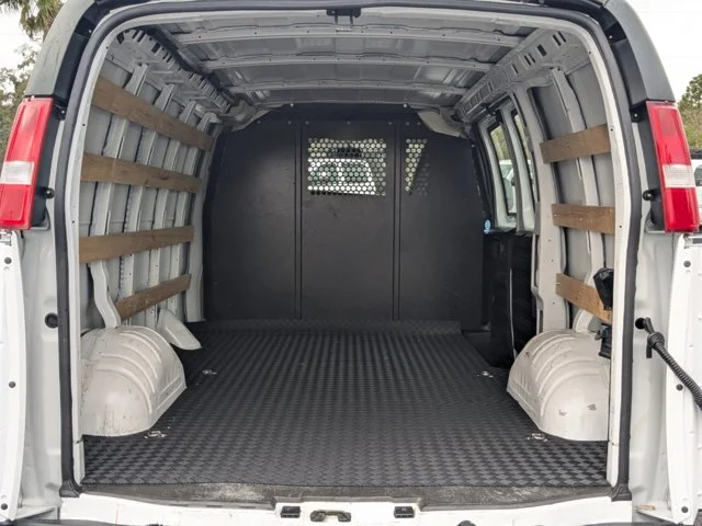 SEMINUEVOS CHEVROLET Express Cargo Van a Estados en autogozo