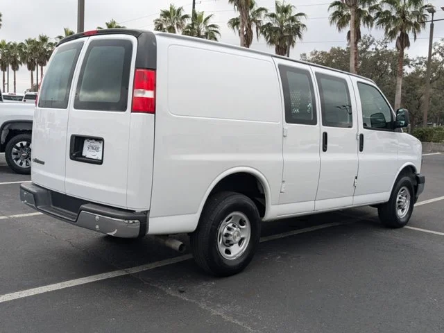 SEMINUEVOS CHEVROLET Express Cargo Van a Estados en autogozo