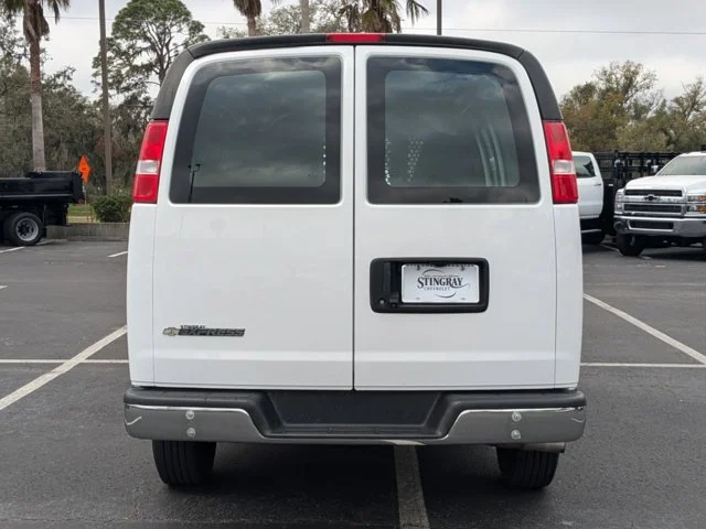 SEMINUEVOS CHEVROLET Express Cargo Van a Estados en autogozo