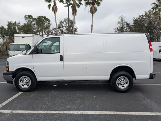 SEMINUEVOS CHEVROLET Express Cargo Van a Estados en autogozo