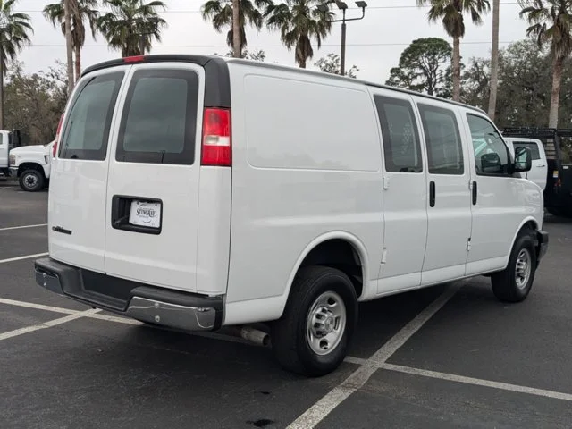 SEMINUEVOS CHEVROLET Express Cargo Van a Estados en autogozo