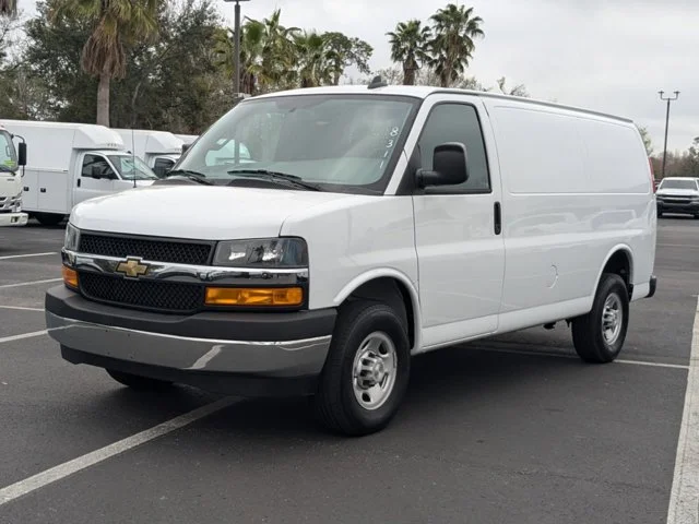 SEMINUEVOS CHEVROLET Express Cargo Van a Estados en autogozo