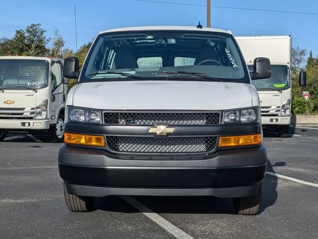 Nuevos CHEVROLET EXPRESS CARGO VAN à Estados chez autogozo