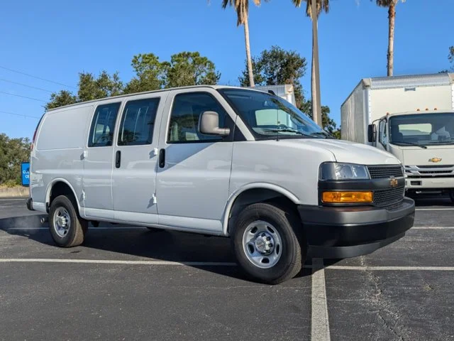 Nuevos CHEVROLET EXPRESS CARGO VAN à Estados chez autogozo