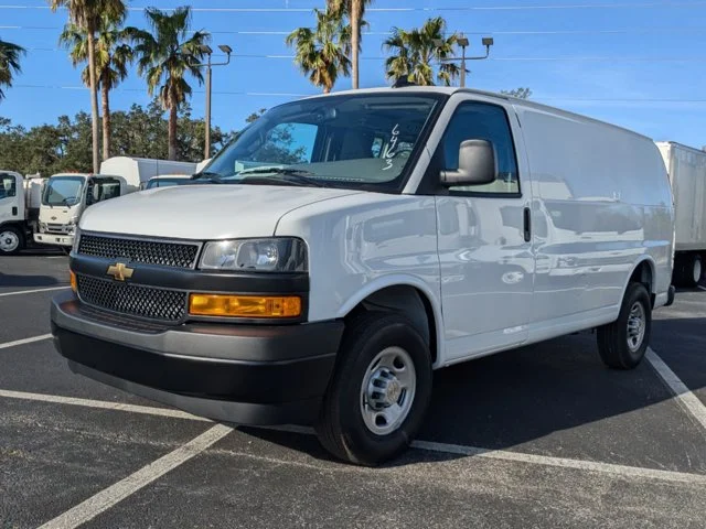 Nuevos CHEVROLET EXPRESS CARGO VAN à Estados chez autogozo