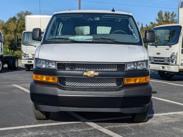 Nuevos CHEVROLET EXPRESS CARGO VAN à Estados chez autogozo