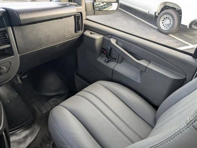 Nuevos CHEVROLET EXPRESS CARGO VAN à Estados chez autogozo