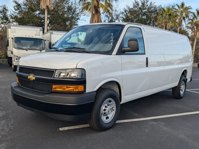 Nuevos CHEVROLET EXPRESS CARGO VAN à Estados chez autogozo