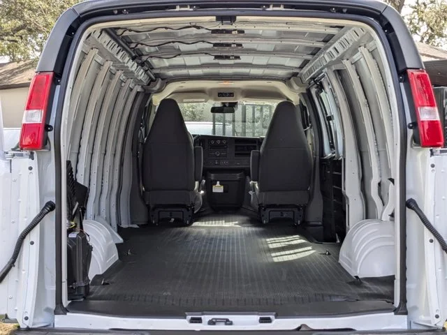 Nuevos CHEVROLET EXPRESS CARGO VAN à Estados chez autogozo