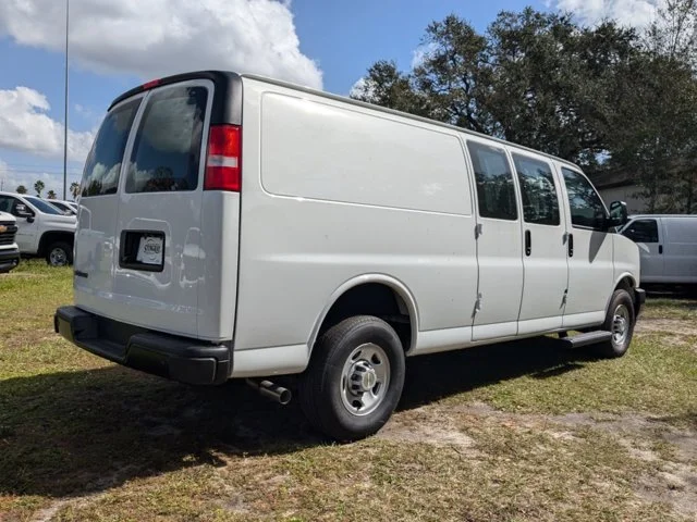 Nuevos CHEVROLET EXPRESS CARGO VAN à Estados chez autogozo