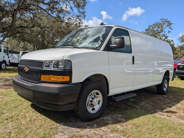 Nuevos CHEVROLET EXPRESS CARGO VAN à Estados chez autogozo