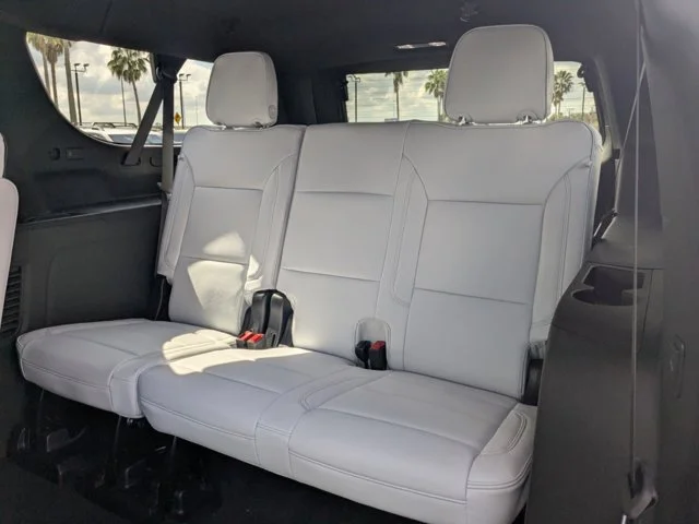 Nuevos CHEVROLET SUBURBAN à Estados chez autogozo