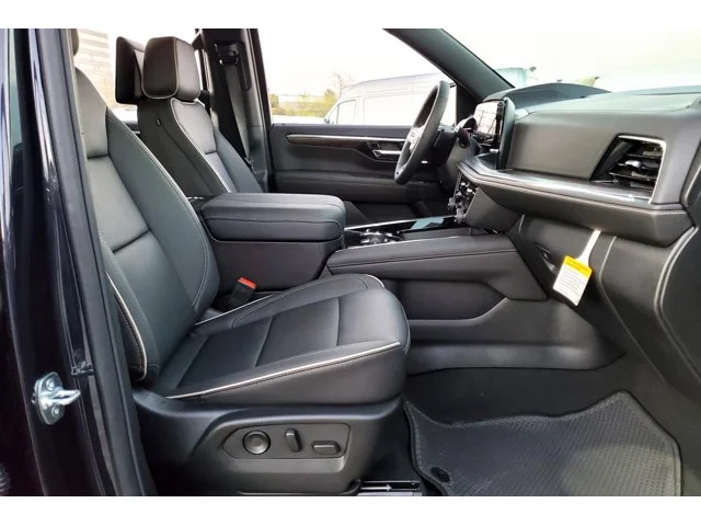 Nuevos CHEVROLET SUBURBAN à Estados chez autogozo