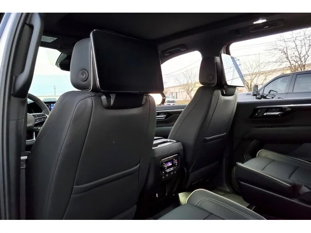 Nuevos CHEVROLET SUBURBAN à Estados chez autogozo