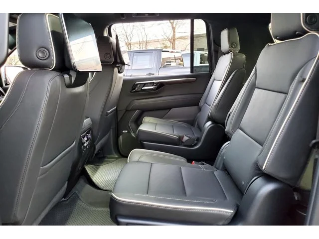 Nuevos CHEVROLET SUBURBAN à Estados chez autogozo