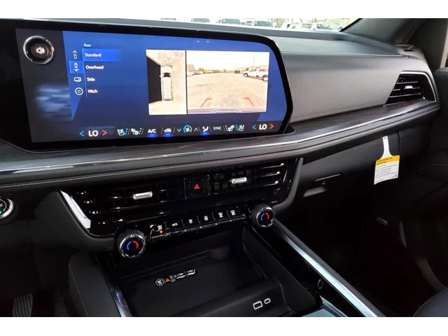 Nuevos CHEVROLET SUBURBAN à Estados chez autogozo