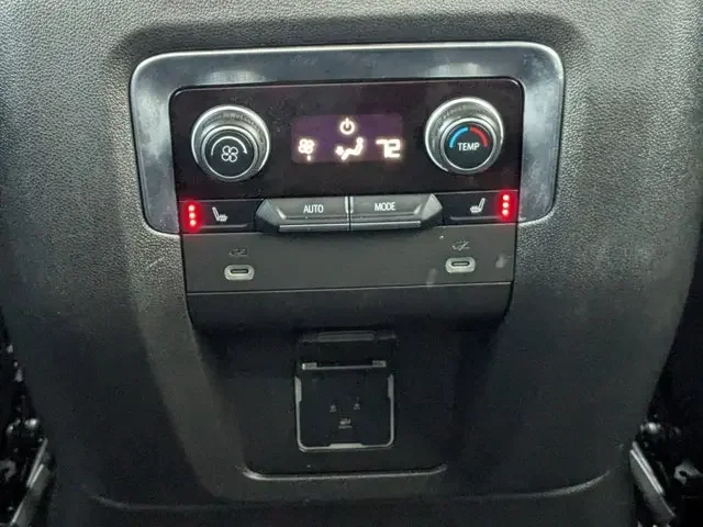 SEMINUEVOS CHEVROLET Suburban a Estados en autogozo