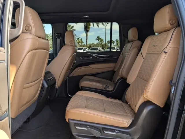 SEMINUEVOS CADILLAC Escalade ESV a Estados en autogozo