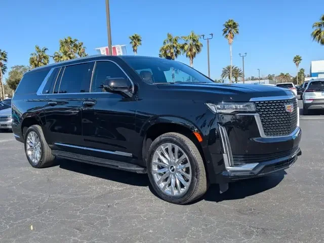 SEMINUEVOS CADILLAC Escalade ESV a Estados en autogozo