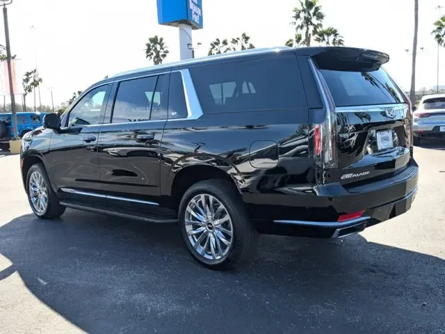 SEMINUEVOS CADILLAC Escalade ESV a Estados en autogozo