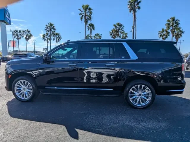 SEMINUEVOS CADILLAC Escalade ESV a Estados en autogozo