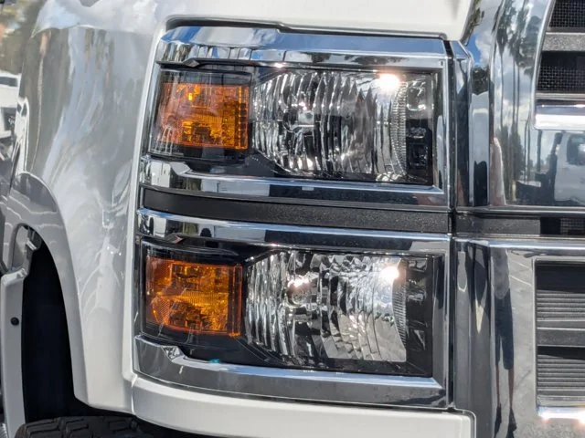 Nuevos CHEVROLET SILVERADO MD à Estados chez autogozo