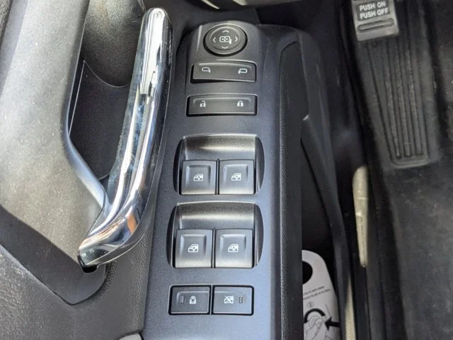 Nuevos CHEVROLET SILVERADO MD à Estados chez autogozo