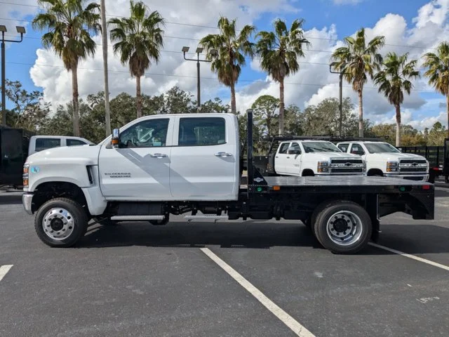 Nuevos CHEVROLET SILVERADO MD à Estados chez autogozo