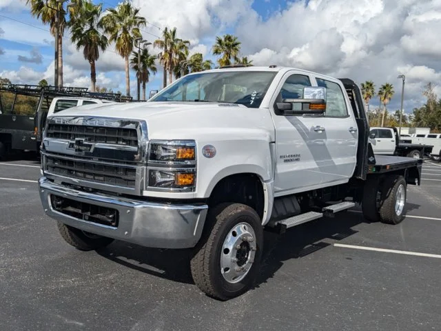 Nuevos CHEVROLET SILVERADO MD à Estados chez autogozo
