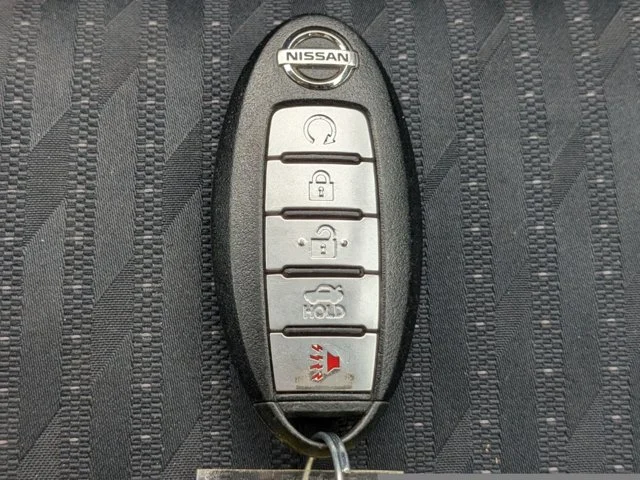 SEMINUEVOS NISSAN Altima a Estados en autogozo