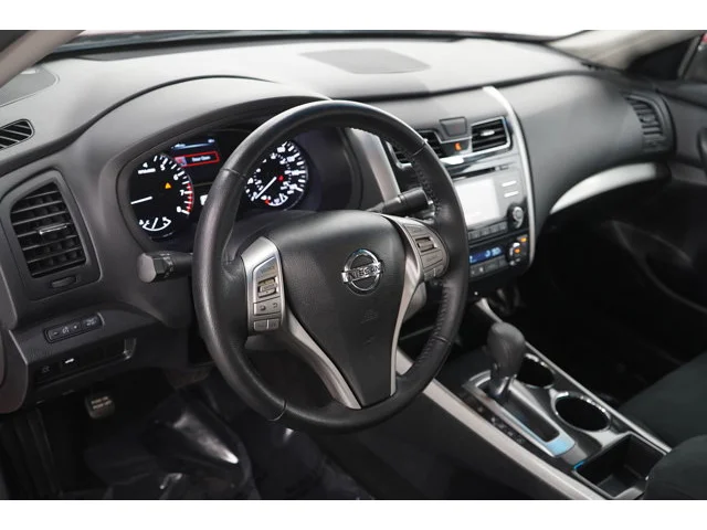 SEMINUEVOS NISSAN Altima a Estados en autogozo