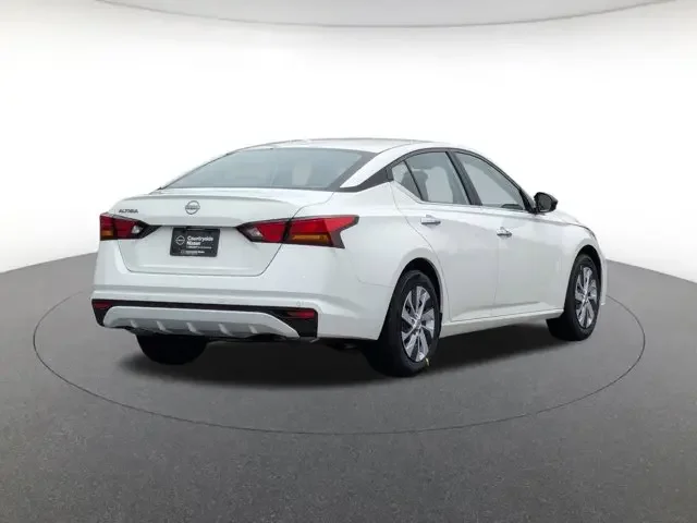 Nuevos NISSAN ALTIMA à Estados chez autogozo