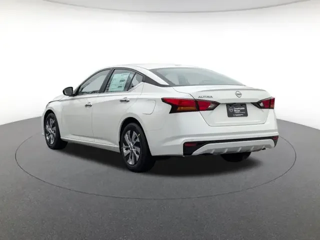 Nuevos NISSAN ALTIMA à Estados chez autogozo