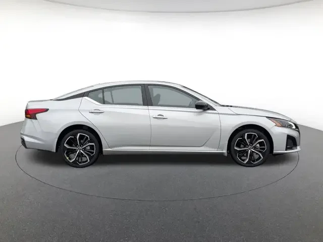 Nuevos NISSAN ALTIMA à Estados chez autogozo