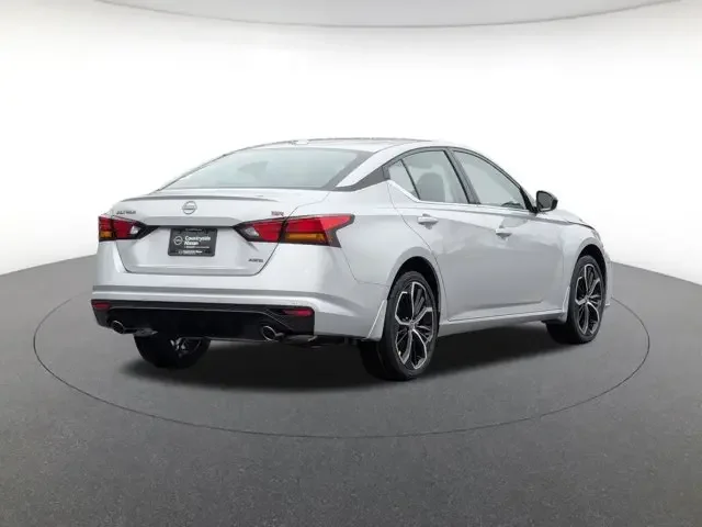 Nuevos NISSAN ALTIMA à Estados chez autogozo