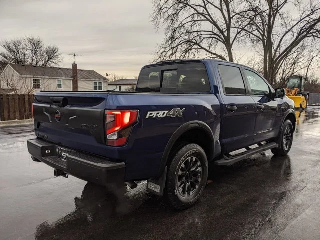 SEMINUEVOS NISSAN Titan a Estados en autogozo