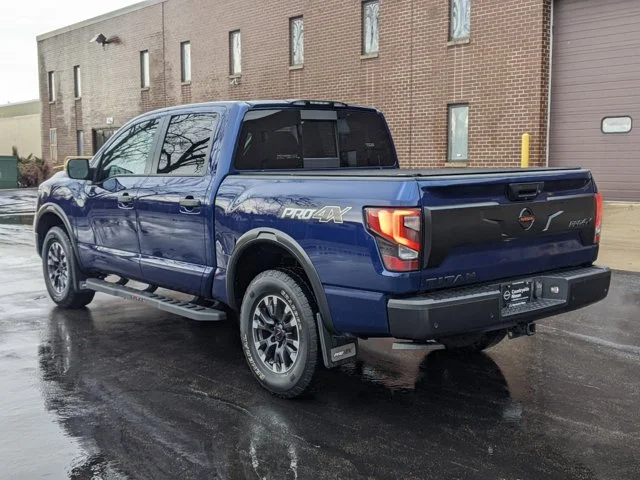 SEMINUEVOS NISSAN Titan a Estados en autogozo