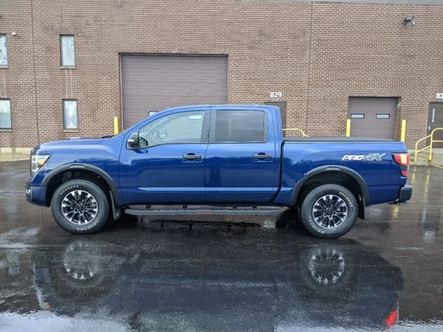SEMINUEVOS NISSAN Titan a Estados en autogozo