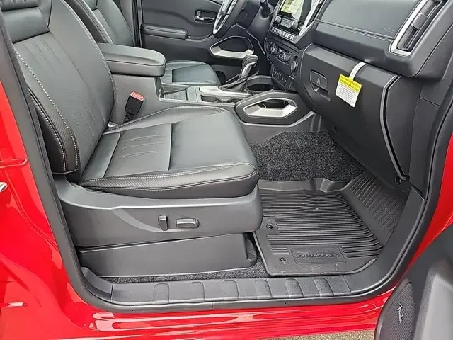 Nuevos NISSAN FRONTIER à Estados chez autogozo