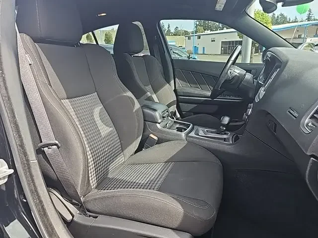 SEMINUEVOS DODGE Charger a Estados en autogozo